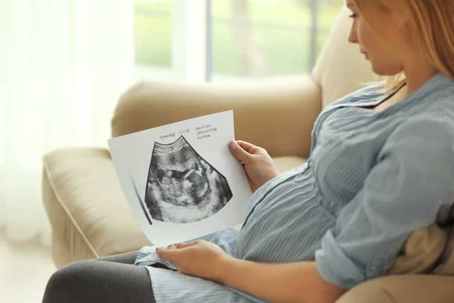 Ultrasonda AC, CRL ve BPD Ne Anlama Gelir? Gebelik Ölçümleri Hakkında Bilmeniz Gerekenler image