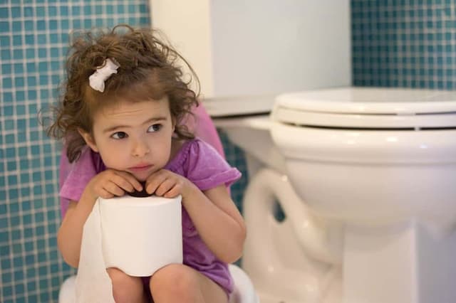 Çocuklarda İshal image