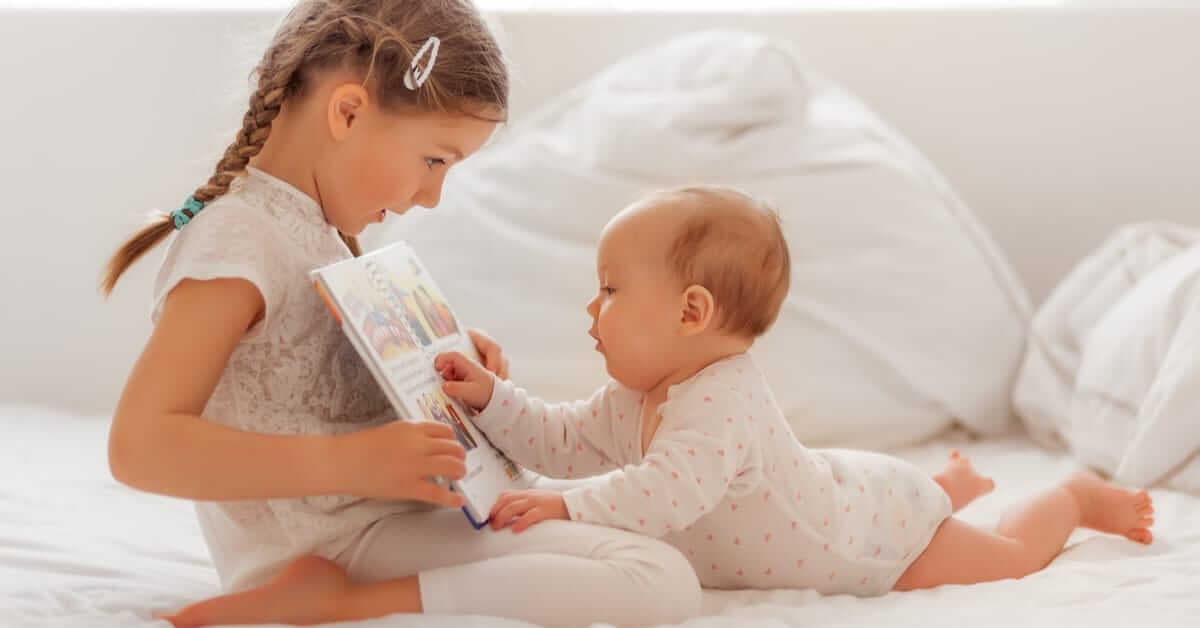 Kitap Seçerken Nelere Dikkat Etmeliyiz? Abm Yayınevi Genel Yayın Yönetmeni Çağla Acar ile Röportaj! kapak resmi